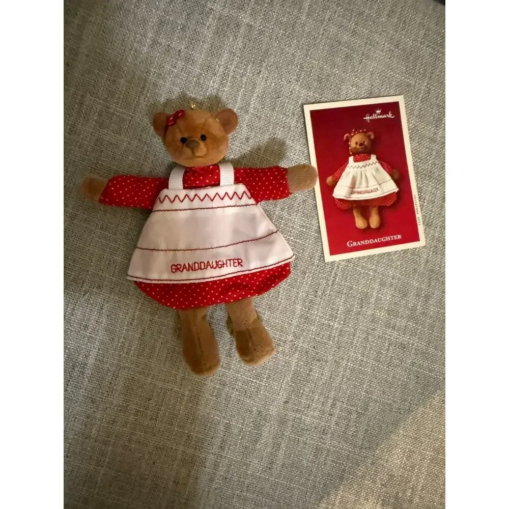 🎄Hallmark Keepsake Ornament Granddaughter 2002 Plush Bear Sue Tague Box & Card
